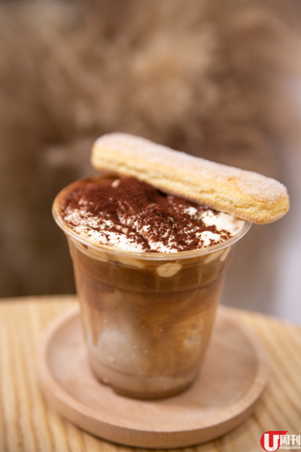 雲石小姐甜品 CAFE&nbsp; IG-able 汽水罐甜品 / 大味芫茜蛋糕