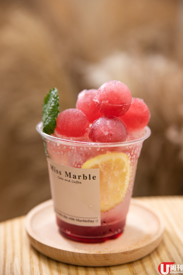 雲石小姐甜品 CAFE&nbsp; IG-able 汽水罐甜品 / 大味芫茜蛋糕