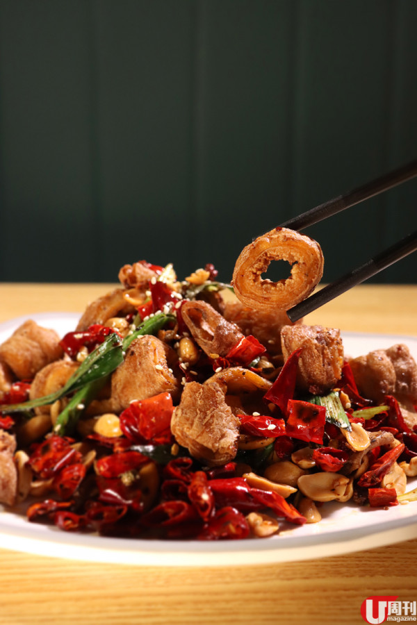 40 種香料秘製 香氣麻辣香鍋 / 60 種配料任揀