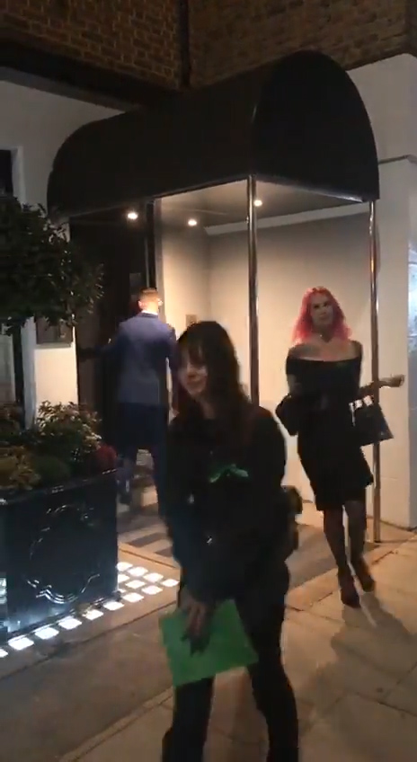 素食主義示威者佔領地獄廚神Gordon Ramsay旗下餐廳　抗議氣候暖化及社會不公