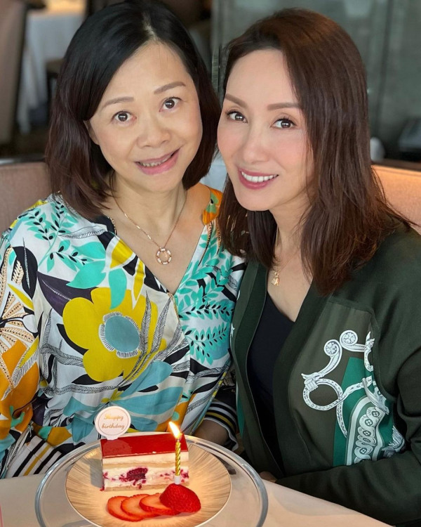 適逢53歲生日，郭可盈在IG上分享了多張照片，記錄一連串慶祝活動。