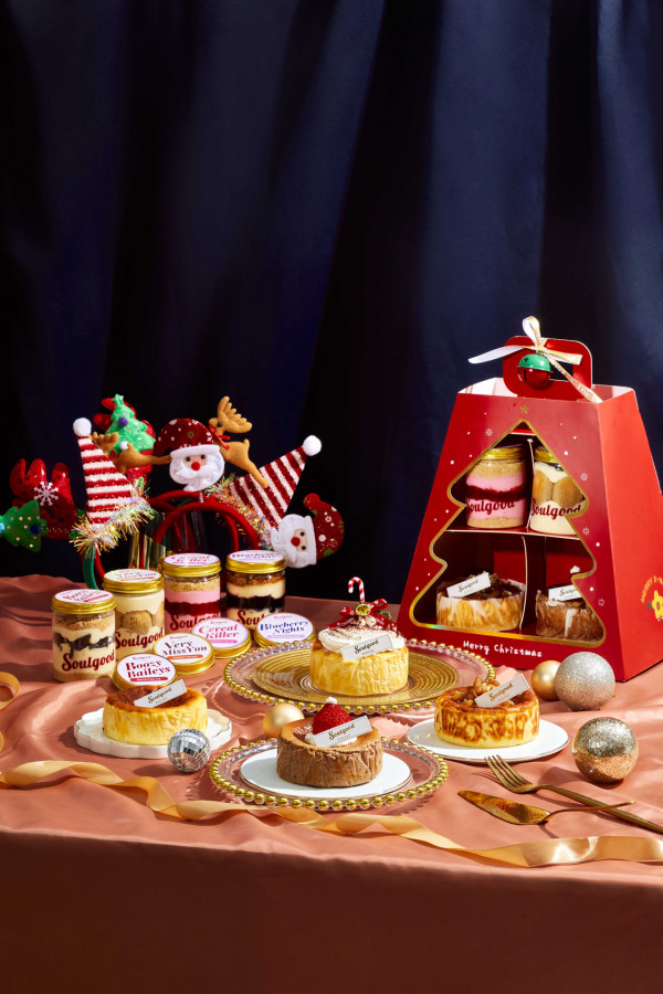 Soulgood Bakery推出聖誕新年節⽇限定蛋糕！Baileys聖誕樹幹巴斯克芝⼠蛋糕／Baileys罐裝蛋糕