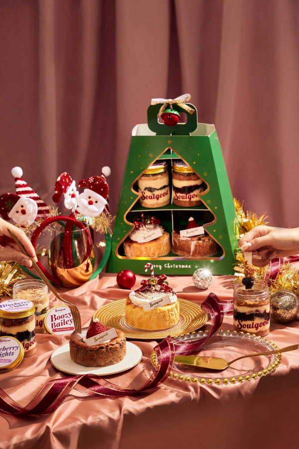 Soulgood Bakery推出聖誕新年節⽇限定蛋糕！Baileys聖誕樹幹巴斯克芝⼠蛋糕／Baileys罐裝蛋糕