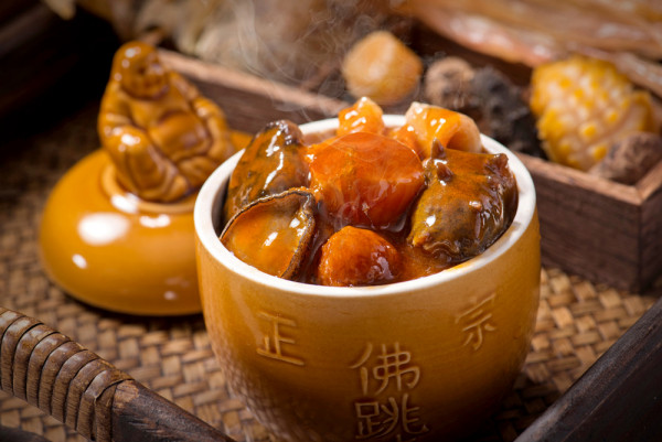 有齊三大煮食神器 新年開餐又快又方便