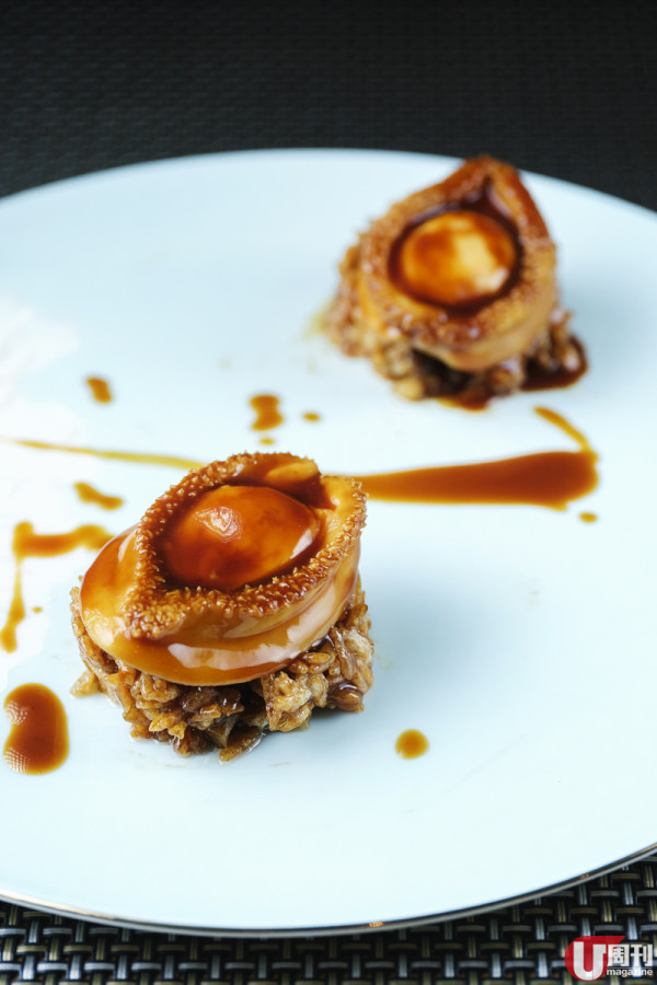 跑馬地精品菜館 心機沙薑生煎雞 / 超甜鮮鮑黑蒜燉雞湯