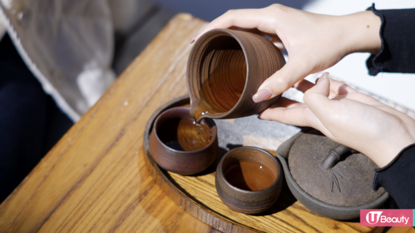 必食推薦1: 熱茶類飲品 $52-68 他們的熱茶都會以茶道形式提供，還會另外以熱水壺為熱水保溫，確保你可以以最佳溫度品茶！