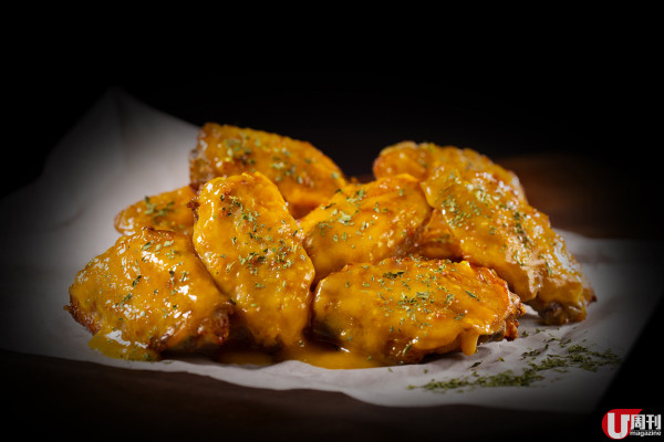 雞翼新品牌 聯乘潮牌出 TEE