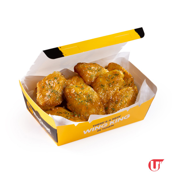 雞翼新品牌 聯乘潮牌出 TEE