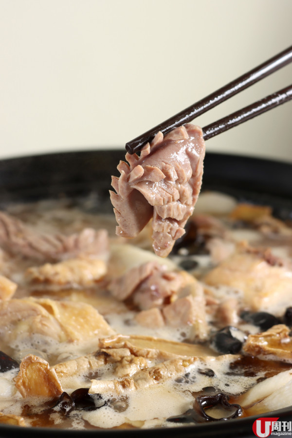 渣華道街市人氣店小二 搬去北角 / 必試刁鑽指天翅