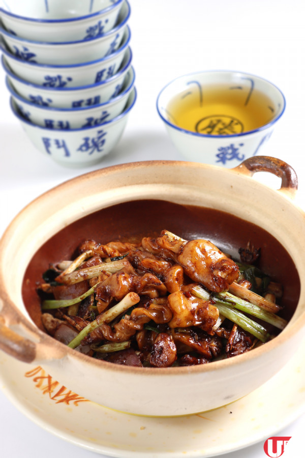 渣華道街市人氣店小二 搬去北角 / 必試刁鑽指天翅