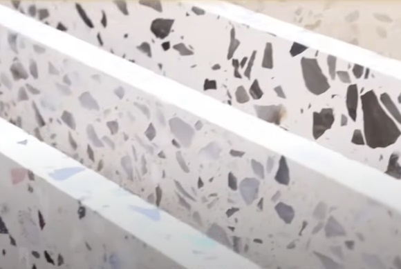 水磨石磁磚與真水磨石應用有何不同？ 家居邊個範圍適宜用哪一種？