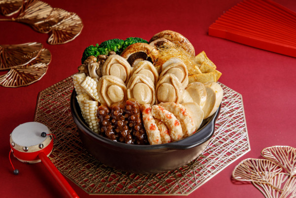 農家菜餐廳推出麻辣味盆菜及全素盆菜!3款賀年糕點/提早預訂及自取享9折早鳥優惠