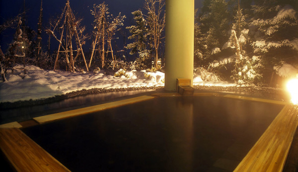 新潟山上溫泉渡假村 房間天窗可以觀星！一泊二食首選 
