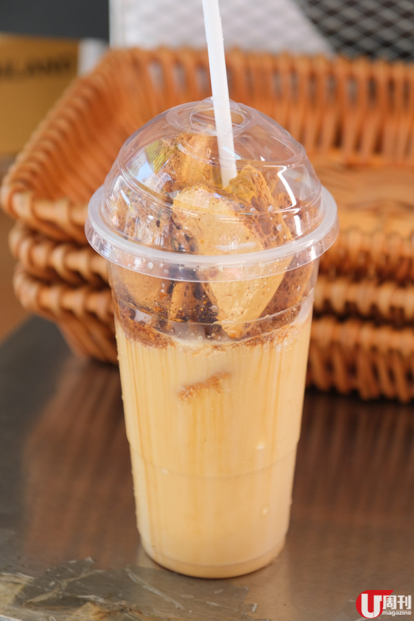 大埔墟有心小店 馬拉大庄椰子鮮榨 / 創意焦糖脆脆椰汁 