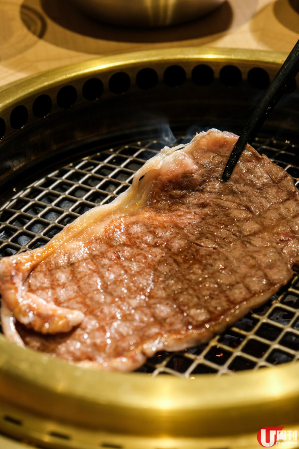 GLAMPING 日式燒肉店 6,000 呎營地 / 「野炊」食 A5 宮崎和牛