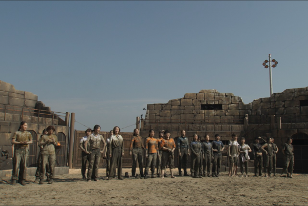 2023年Netflix韓劇23《Siren: Survive the Island》（이렌: 불의 섬） 上映時間：2023年第2季 導演：李恩敬 劇情介紹：24名女參者來自不同職業，她們將會按照職業分組，合力在荒島上求生。