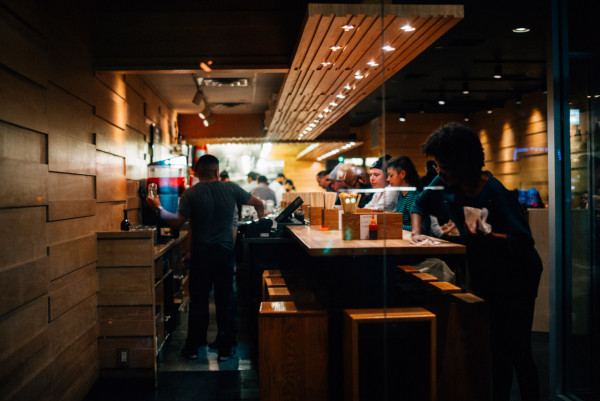 日本中華料理店疑使用發霉麵 台網紅揭發事件 遭華人老闆威脅多月 
