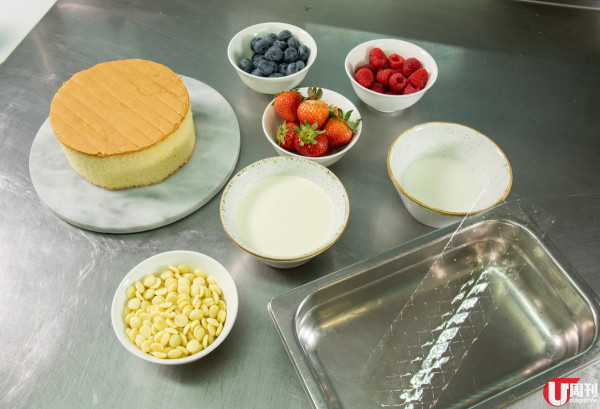 專業甜品廚指導 神還原慕絲罐罐蛋糕