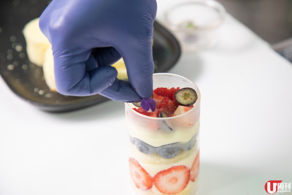 專業甜品廚指導 神還原慕絲罐罐蛋糕