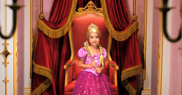 香港迪士尼魔法化妝廳童話公主造型體驗回歸！恢復小朋友臉部彩妝及攝影服務（附預約資訊）