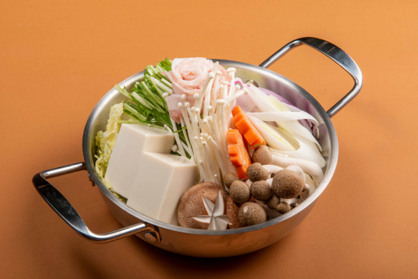 尖沙咀美食丨尖沙咀新開和食居酒屋「The Harmony」 黑松露鵝肝多士/黑松露鰻魚丼/吉列黑豚配咖喱飯/螢光魷魚