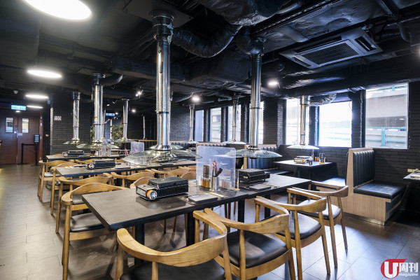 銅鑼灣上樓 BBQ 店 冷氣房海鮮燒烤放題 / 生猛龍蝦鮑魚日本蠔