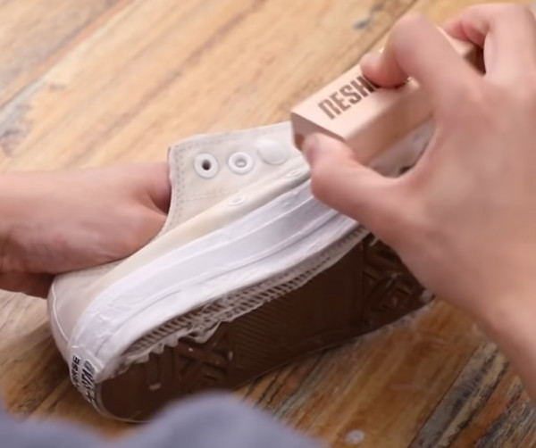 棘手帆布鞋點清理  幾耐要洗一次？機洗注意事項？