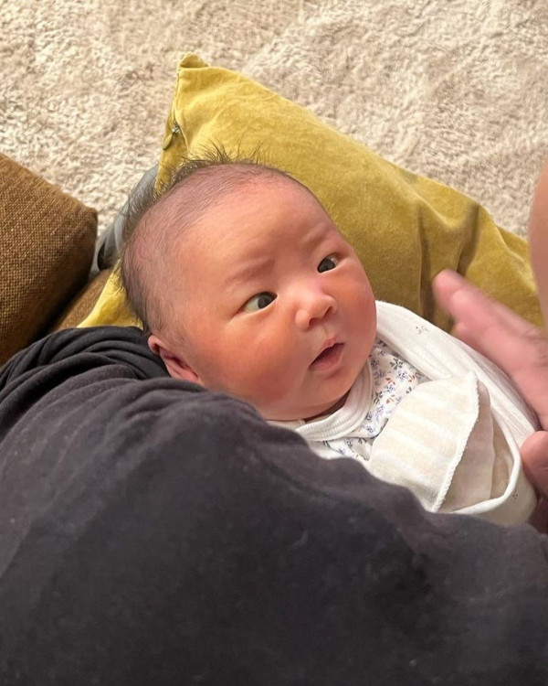 Sucy對鏡頭好敏感