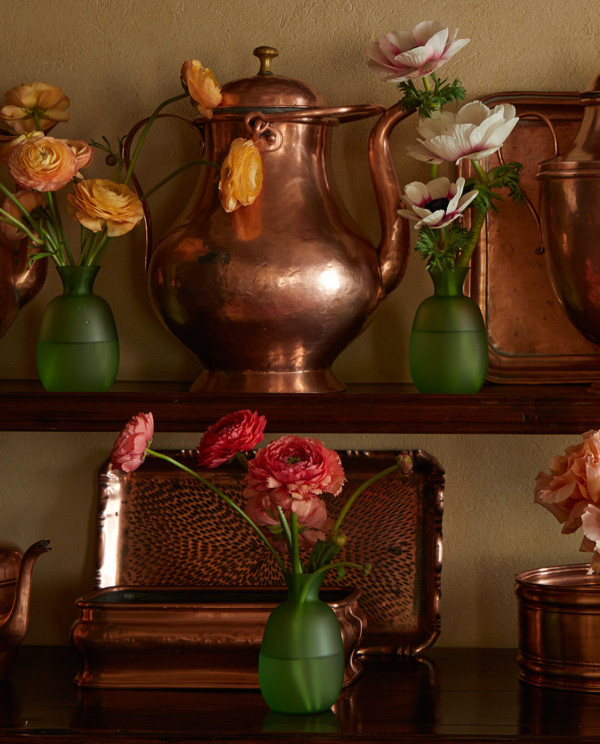 Zara Home 聯乘意大利品牌 Cabana 推家品系列 鮮艷刺繡枱布 + 彩繪陶瓷器皿 + 花卉圖案餐具