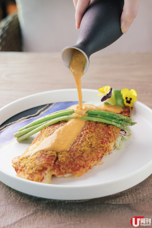 尖沙咀鬧市 "Resort" 酒吧餐廳 180 度維港靚景天台 / Fusion 美食配雞尾酒 