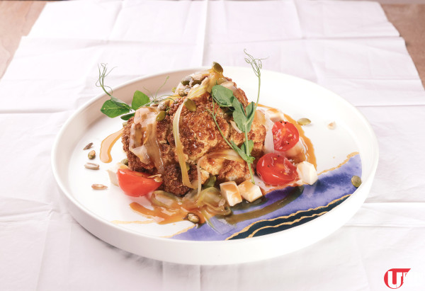 尖沙咀鬧市 "Resort" 酒吧餐廳 180 度維港靚景天台 / Fusion 美食配雞尾酒 