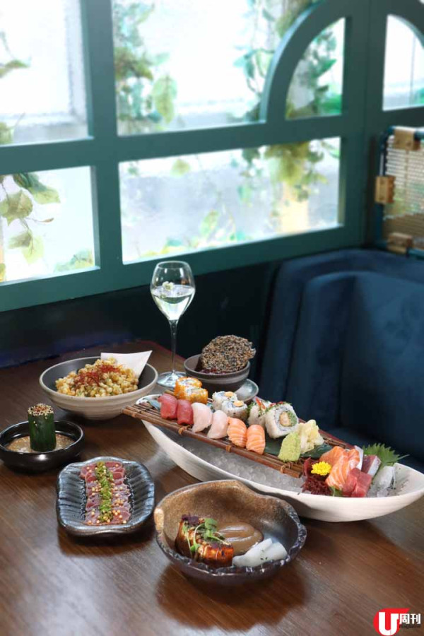 摩登日菜 Brunch  $498 任食創作壽司刺身