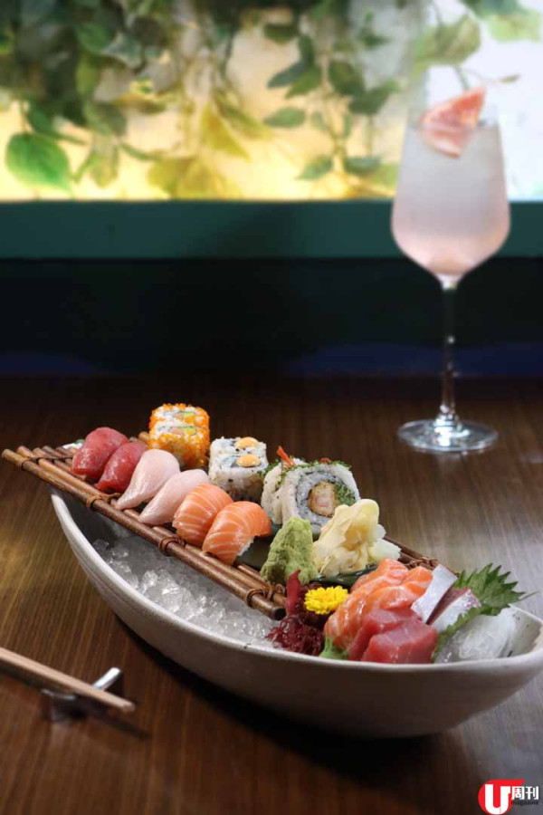 摩登日菜 Brunch  $498 任食創作壽司刺身