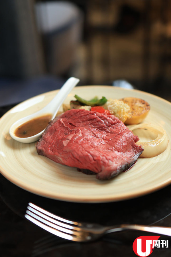 Ritz-Carlton 酒店 Café 103 4 月買三送一 / 680 元歎和牛主題自助餐