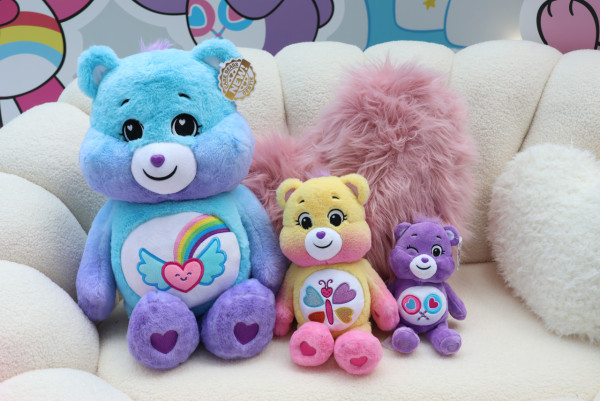 旺角CareBears期間限定店 必買香氣毛公仔、日版文具精品！