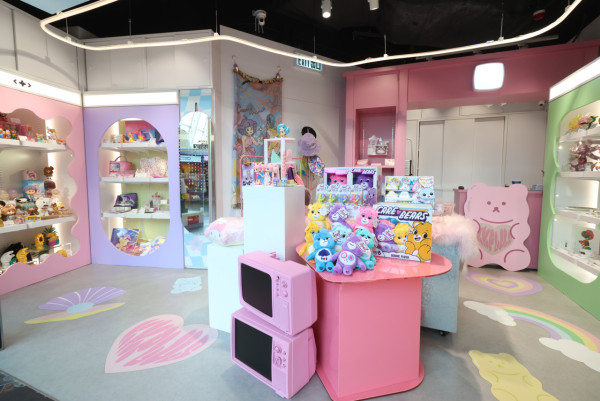 旺角CareBears期間限定店 必買香氣毛公仔、日版文具精品！