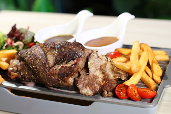 親子餐廳2026｜小朋友最愛餐廳推介　地方大又玩又食Pizza炸薯圈卡通美食打卡