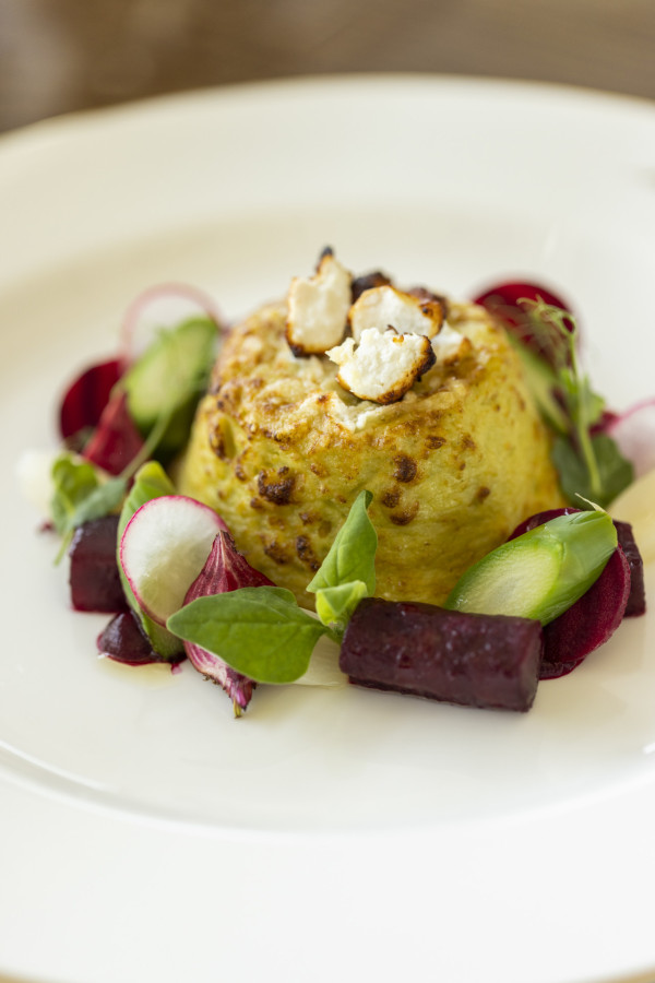 Fortnum & Mason推英式春日限定蘆筍菜式 風乾火腿鮮蘆筍/鮮蘆筍濃湯/鮮蘆筍梳芙厘/輕盈午市套餐