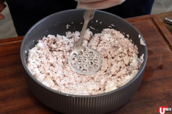 Youtube 頻道大廚 教做芋泥肉鬆爆餡吐司