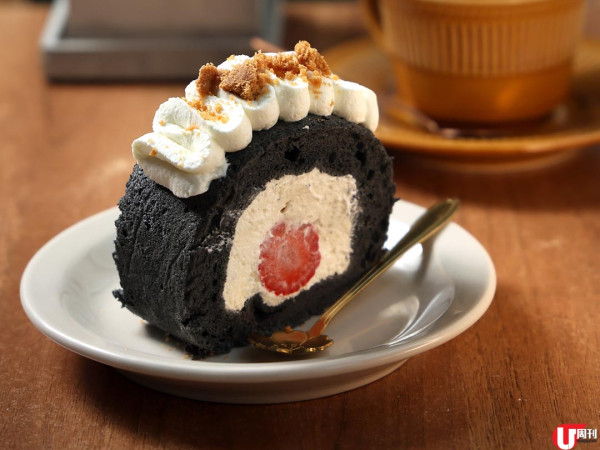 觀塘工廈甜品 CAFE 念念 超靚蜜柑卷蛋 / 富士山蛋糕