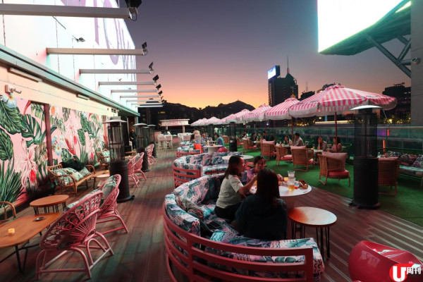 銅鑼灣萬呎維港景天台餐廳 熱帶島打卡位 + 巨型氣球卡座