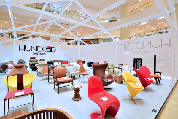 《Hundred》展示百年經典座椅 100張designer chair進駐太古廣場