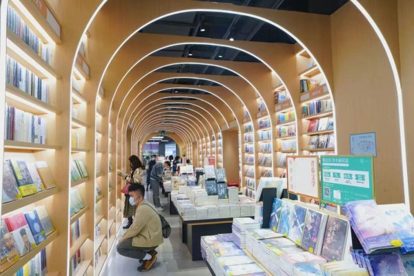 覔書店（光明藍鯨世界店）（圖片來源：微信商戶官方上傳圖片）