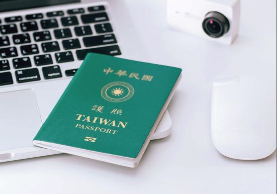 台灣護照有5個優勢好吸引？ 旅遊作家大爆：黑市叫價高達萬 