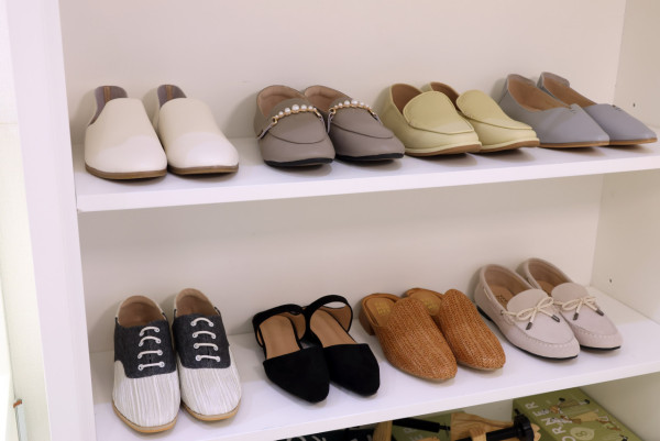 潮濕天氣保養鞋履6招 穿2日休息擺3日？塞報紙免發霉！