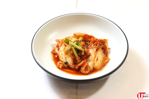 韓印紅 6,000 呎餐廳 震撼巨型海鮮鍋 / 活八爪魚