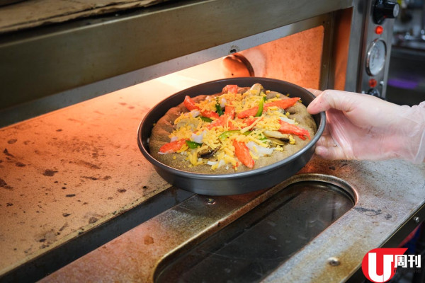 銅鑼灣韓式薄餅店 瘋狂 400g+ 芝士 / 白布式拉絲芝加哥薄餅