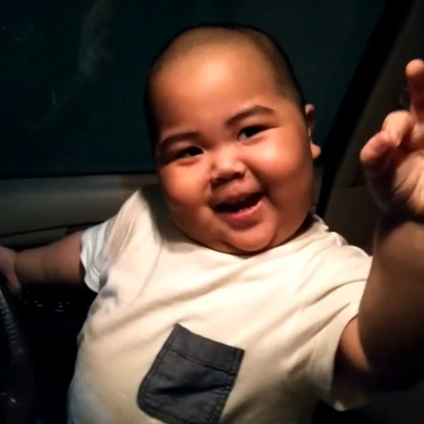 Stickers印尼肥仔Tatan11歲近照曝光!棄標誌性光頭!網民:認唔出!