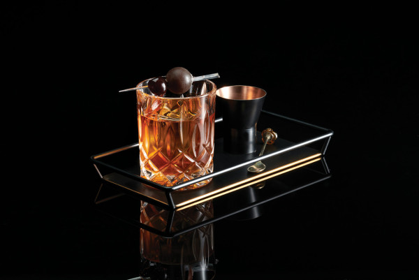 尖沙咀海景扒房「Morton's The Steakhouse」推出父親節午市套餐   18安士頂級燒牛肉／10安士厚切西冷牛扒／焗亞歷山大珍寶蝦／法式焦糖布甸／特調雞尾酒