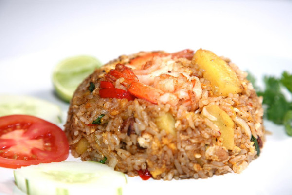 圖片來源﹕Facebook@Inter Restaurants Since 1981 曼谷Siam暹羅站美食2025 | 10間必食推介!平價泰菜老店/人氣復古風粉紅色cafe/咖哩炒蟹餐廳/泰式雞蛋糕